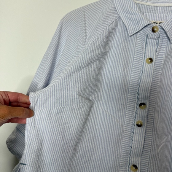 We The Free Ellie Stripe Puff Sleeve Pin Stripe 100% Cotton Collared Blouse - Picture 7 of 11